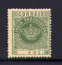 1882 - Afinsa nº 117. Coroa, valores em moeda local. Selo de 6 reis novo com charneira (*) e goma original. Tipo I, denteado 13 1/2. TAXA DESLOCADA. Em boas condições.