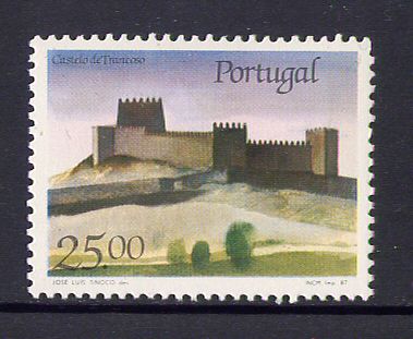 1987 - Afinsa nº 1798. BAIXO CUSTO. Castelo de Trancoso. Série nova sem charneira. Goma original. Em boas condições.