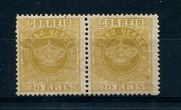 1877 - Afinsa nº 3. Tipo Coroa. Selos de 20 reis EM PAR. Novos com charneira (*) e goma original. Denteado 12 1/2. Em boas condições.