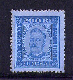 1892- Afinsa nº 11. D. Carlos I. Selo de 200 reis novo com charneira (*) e goma original. Com falhas na goma, mas em boas condições.