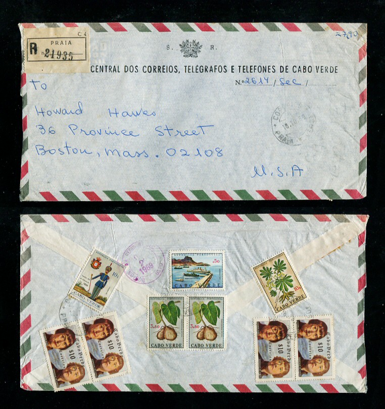 1969 - Carta registada de Cabo Verde para os EUA. Selos de 10$00 (2), 10c (4), 50c e 3$50 (2). Carimbo de chegada no verso. Em boas condições.