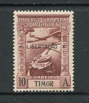 1947 - Correio Aéreo. Afinsa nº 19. Império Colonial Português com sobrecarga LIBERTAÇÃO. Selo de 10a novo, COM CHARNEIRA (*) e goma original. Em boas condições.