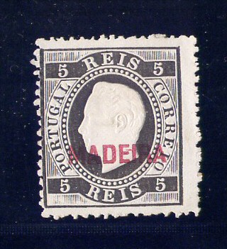 1871 - Afinsa nº 14. Reimpressão de 1885. D. Luis I, fita direita, 5 reis. Com denteado irregular, mas em boas condições.