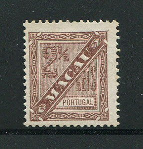 1893 - Afinsa nº 46. D. Carlos I. Selo de 2 1/2r novo sem goma como usual. Denteado 11 1/2. Em boas condições.