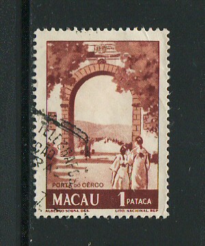 1950 - Afinsa nº 348. Motivos locais. Selo de 1P usado. Em boas condições.