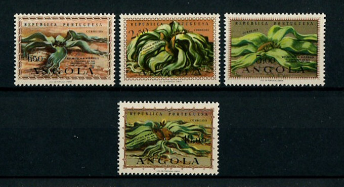 1959 - Afinsa nº 406/409. Welwitschia Mirábilis. Série completa nova SEM CHARNEIRA (**) e com goma original. Em boas condições.