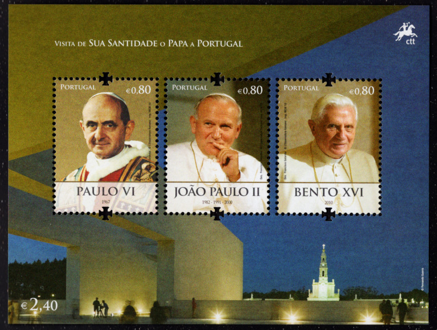 2010 - Bloco nº 422. Papa Bento XVI. Novo sem charneira. Em boas condições.