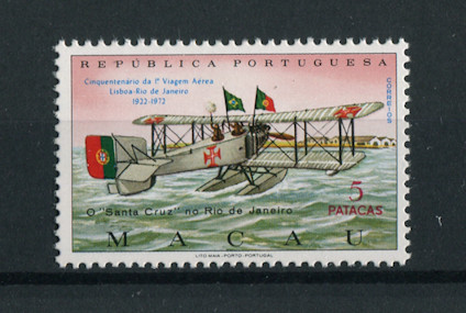 1972 - Afinsa nº 430. Cent. da 1ª Viagem Aérea Lisboa-Rio de Janeiro. Selo de 5P novo SEM CHARNEIRA (**) e com goma original. Em boas condições.