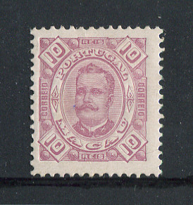1893 - Afinsa nº 48. D. Carlos I. Selo de 10r novo COM CHARNEIRA (*) e goma original. Em boas condições.