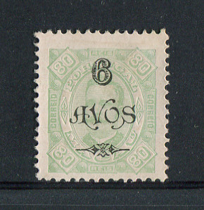 1902 - Afinsa nº 115. D. Carlos I com sobretaxa. Selo de 6a/80r novo sem goma como emitido. Em boas condições.