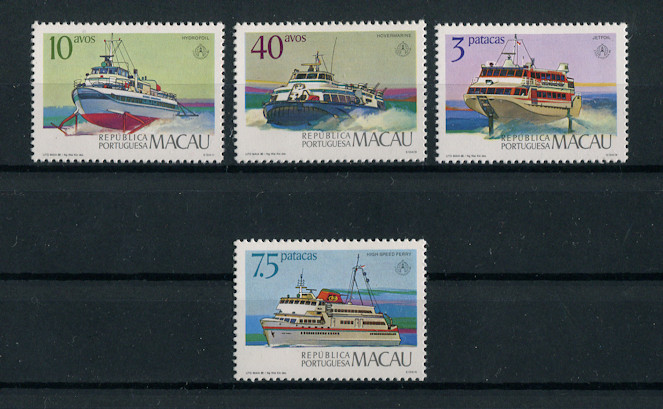 1986 - Afinsa nº 532/535. Barcos. Série completa nova SEM CHARNEIRA (**) e com goma original. Em boas condições.