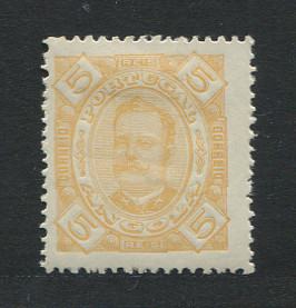 1893 - Afinsa nº 25b. D. Carlos I. Selo de 5r novo COM CHARNEIRA (*) e goma original. Denteado 13 1/2, papel pontinhado. Em boas condições.
