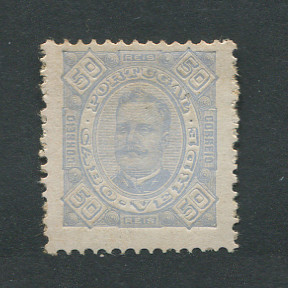 1893 - Afinsa nº 30. D. Carlos I. Selo de 50 reis novo, COM CHARNEIRA (*) e goma original. Denteado 11 1/2, papel porcelana. Em boas condições.