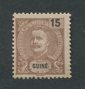 1898 - Afinsa nº 50. D. Carlos I. Selo de 15r novo sem goma. Em boas condições.