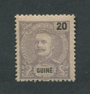 1898 - Afinsa nº 51. D. Carlos I. Selo de 20r novo COM CHARNEIRA (*) e goma original. Em boas condições.