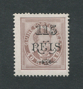 1902 - Afinsa nº 65a. D. Luis I com sobretaxa. Selo de 115r/40r novo COM CHARNEIRA (*) e goma original. Denteado 13 1/2. Em boas condições.