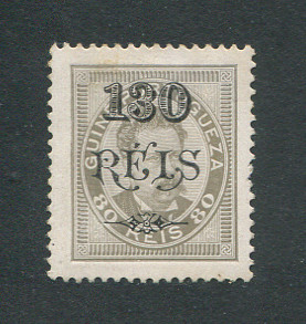 1902 - Afinsa nº 68. D. Luis I com sobretaxa. Selo de 130r/80r novo COM CHARNEIRA (*) e goma original. Denteado 12 1/2. Em boas condições.