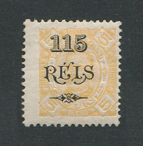 1902 - Afinsa nº 76. D. Carlos I com sobretaxa. Selo de 115r/5r novo COM CHARNEIRA (*) e goma original. Denteado 11 1/2. Em boas condições.