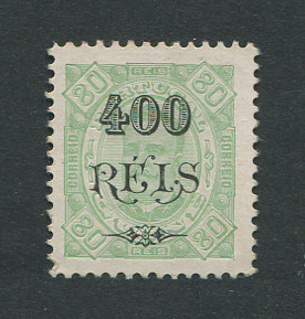 1902 - Afinsa nº 82. D. Carlos I com sobretaxa. Selo de 400r/80r novo sem goma. Em boas condições.