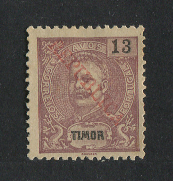 1913 - Afinsa nº 153. D. Carlos I com sobrecarga local REPUBLICA. Selo de 13a novo sem goma como emitido. Em boas condições.