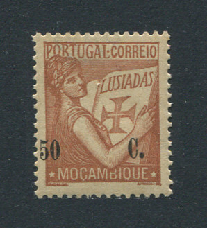 1938 - Afinsa nº 278. Lusíadas. Selo de 50c novo SEM CHARNEIRA (**) e com goma original. TAXA DESLOCADA. Em boas condições.