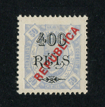 1915 - Afinsa nº 177. D. Carlos I com sobrecarga local REPUBLICA. Selo de 400r/50r novo sem goma como emitido. Papel porcelana, denteado 11 1/2. Em boas condições.