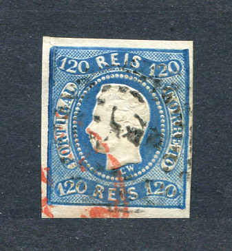 1866/7 - Afinsa nº 26. D. Luís I, fita curva.Selo de 120 reis usado. Margens pequenas. Pequeno rasgo e pequena reparação. EXEMPLAR DE 2ª ESCOLHA.