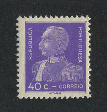 1934 - Afinsa nº 560A. General Carmona. Selo de 40c novo SEM CHARNEIRA (**) e com goma original. PAPEL LISO. Em boas condições.