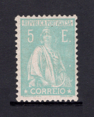 1924 - Afinsa nº 296. Ceres. Selo de 5$00 novo COM CHARNEIRA (*) e goma original. VERDE CLARO. Em boas condições.