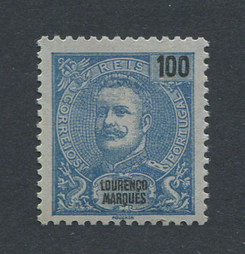 1898 - Afinsa nº 41. D. Carlos. Selo de 100 reis novo sem goma. Denteado 11 1/2. Em boas condições.