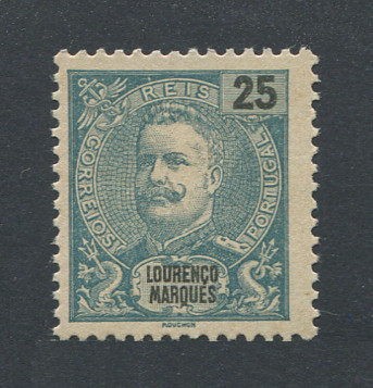 1898 - Afinsa nº 37. D. Carlos. Selo de 25 reis novo sem goma. Denteado 11 1/2. Em boas condições.