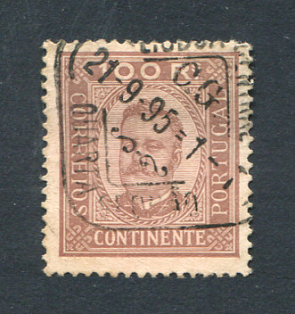 1892 - Afinsa nº 73B. D. Carlos I. Selo de 100 reis usado. Papel porcelana, denteado 13 1/2. Em boas condições.