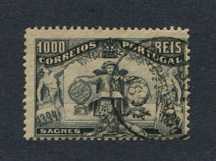 1894 - Afinsa nº110. 5º Centenário do Nascimento do Infante D. Henrique. Selo de 1000r usado. Em boas condições.