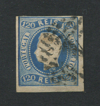 1866/7 - Afinsa nº 26. D. Luís I, fita curva. Selo de 120 reis usado. Boas margens. Em boas condições. EXEMPLAR NORMAL.