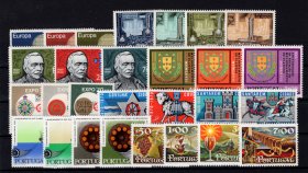 1970 -  Ano Completo. Todos os selos deste ano, novos SEM CHARNEIRA (**). Afinsa nº 1063/1090. Em boas condições.