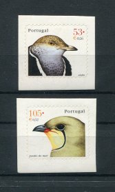 2001 - Afinsa nº 2753b + 2755b (selos da caderneta). Aves de Portugal. Série AUTOADESIVA nova. Em boas condições.