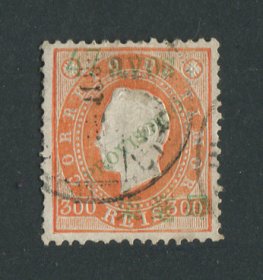 1894 - Afinsa nº 48. D. Luis I com sobretaxa e sobrecarga PROVISORIO. Selo de 47a/300r usado. Em boas condições.