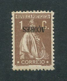 1918 - Afinsa nº 164b. Ceres. Selo de 1c novo, COM CHARNEIRA (*) e goma original. Papel liso, denteado 12x11 1/2. SOBRECARGA INVERTIDA. NÃO CATALOGADO. Em boas condições.