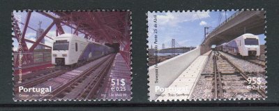 1999 - Afinsa nº 2608/9. BAIXO CUSTO. Travessia Ferroviária da Ponte 25 de Abril. Série nova sem charneira. Goma Original. Em boas condições.