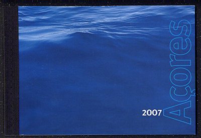 2007 - Caderneta Anual nº 3A - Açores - Todas as emissões de 2007 alusivas aos Açores + prova de cor da Europa. Em boas condições.