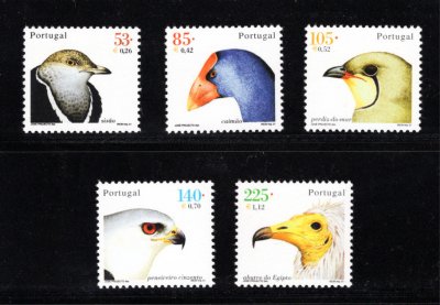 2001 - Afinsa nº 2748/52. Aves. Série nova sem charneira. Em boas condições.