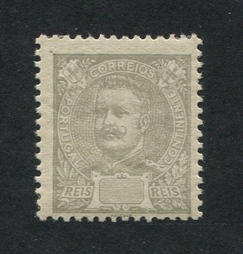 1895 - Afinsa nº 126. D. Carlos I. Selo de 2 1/2 reis novo COM CHARNEIRA (*) e goma original. SEM TAXA. Em boas condições.