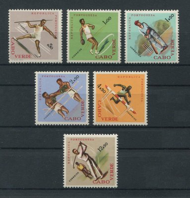 1962 - Afinsa nº 304/309. Modalidades Desportivas. Série completa nova SEM CHARNEIRA (**) e com goma original. Em boas condições.