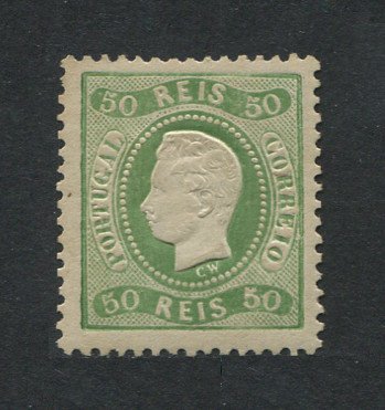 1867/70 - Afinsa nº 31. D. Luís I, fita curva denteado. Selo de 50 reis NOVO, COM CHARNEIRA (*) e com goma original. Com CERTIFICADO DE PERITAGEM. Em boas condições.