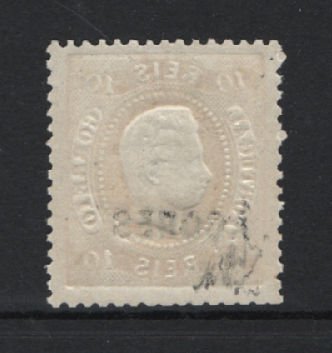 1868 - Afinsa nº 8. D. Luis I. Fita curva. Selo de 10 reis NOVO com charneira mas apresenta apenas alguns restos de goma. Em boas condições.