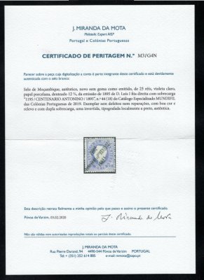 1895 - Afinsa nº 44d. D. Luis I com sobrecarga ''Cent. Antonino''. Selo de 25 reis novo sem goma como emitido. DUPLA SOBRECARGA, UMA DELAS INVERTIDA. Com CERTIFICADO DE PERITAGEM (CERTIFICATE). Em boas condições.