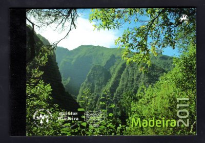 2011 - Caderneta Anual nº 7B - Madeira - Todas as emissões de 2011 alusivas à Madeira + prova de cor da Europa. Em boas condições.