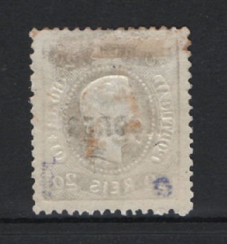 1868 - Afinsa nº 9. D. Luis I. Fita curva denteado. Selo de 20 reis NOVO COM CHARNEIRA (**) e goma original. Pequena transparência.