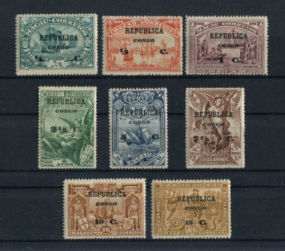 1913 - Afinsa nº 83/90. 4º Centenário do Descobrimento ... . Sobre selos de Macau. Série completa nova COM CHARNEIRA (*) e goma original. Em boas condições.