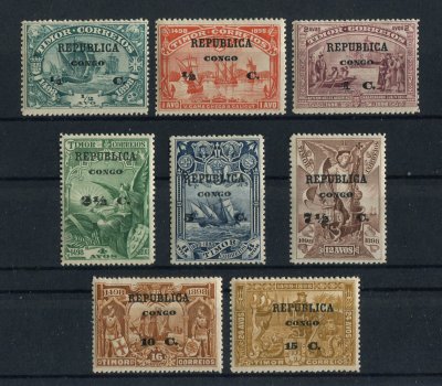 1913 - Afinsa nº 91/98. 4º Centenário do Descobrimento ... . Sobre selos de Timor. Série completa nova, COM CHARNEIRA (*) e goma original. Em boas condições.